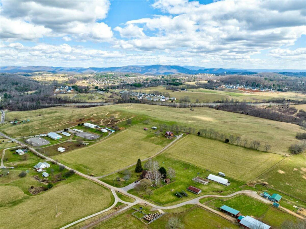 0 HIDDEN VALLEY DR, BLACKSBURG, VA 24060, photo 1 of 61