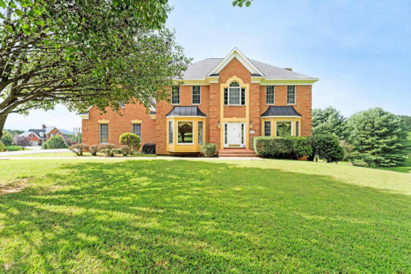 665 PLANTATION DR, FINCASTLE, VA 24090 - Image 1